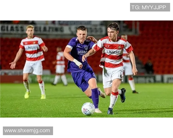 英甲激战布莱克浦迎战博尔顿争夺三分荣耀之战